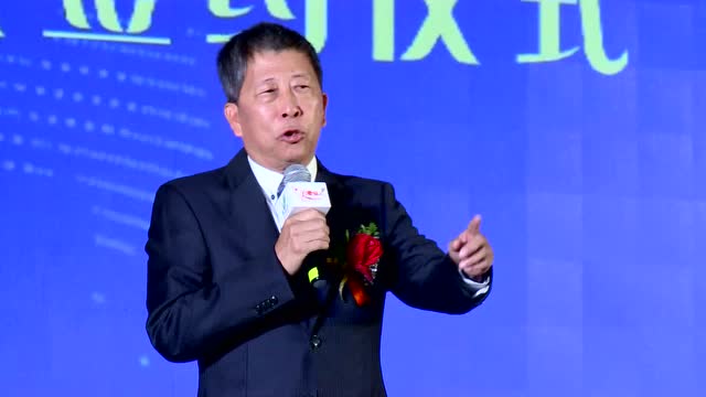 郎平与康佰第五次签约,汪林佳董事长致辞