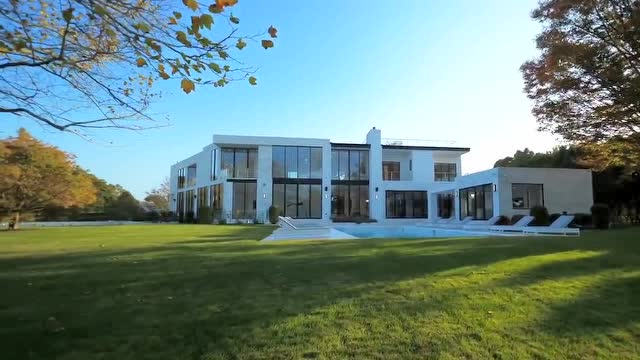 你能接受全景玻璃房子吗?厕所卧室也带全景玻璃的那种