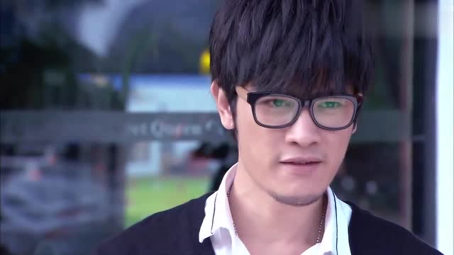 夏宇扬不信叶琳眼睛看不见,找人过来帮忙,怎料被他发现重大秘密