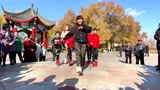 广场舞小黑七鬼步舞视频-鬼步舞教学基础舞步