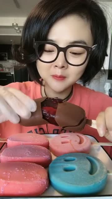 吃播声控梦龙雪糕