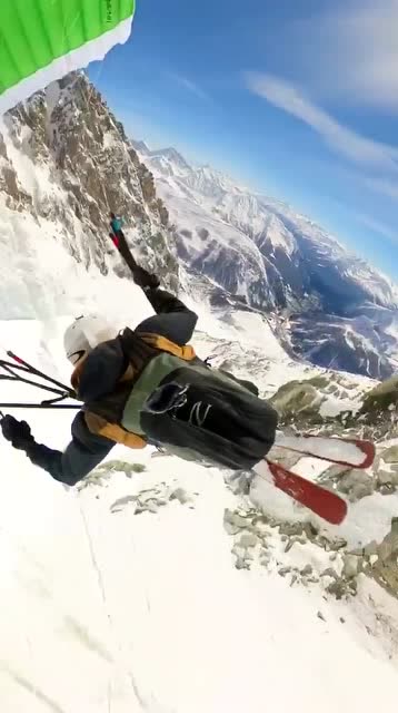极限运动之雪山滑翔伞,这样下山比别人快多了