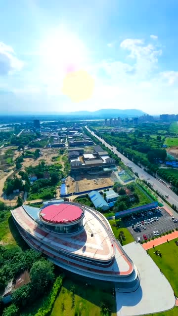 航拍陕西汉中市中国最美十大城镇之一俯瞰城市全景让人震撼