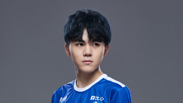 武汉estarpro诺言比赛场上的帅气集锦