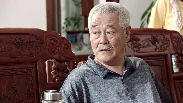 刘老根3:刘老根和大辣椒谈话,得知药匣子去泰国,大辣椒和丈夫离婚