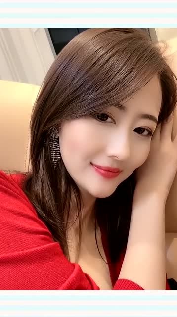 国色天香,成熟魅力的气质女人,越来越美丽