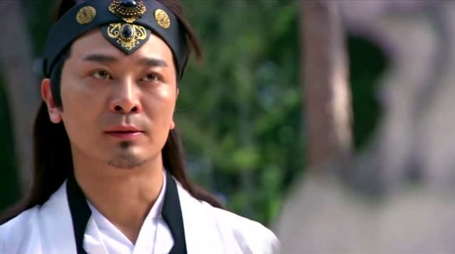 新济公活佛:大鹏再次请求,石狮出现两个字,究竟是什么意思呢