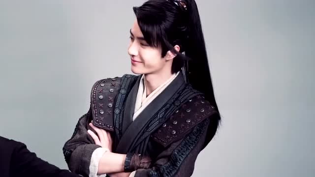 王一博《有翡》剧照拍摄花絮,爱笑的谢霉霉你喜欢吗?