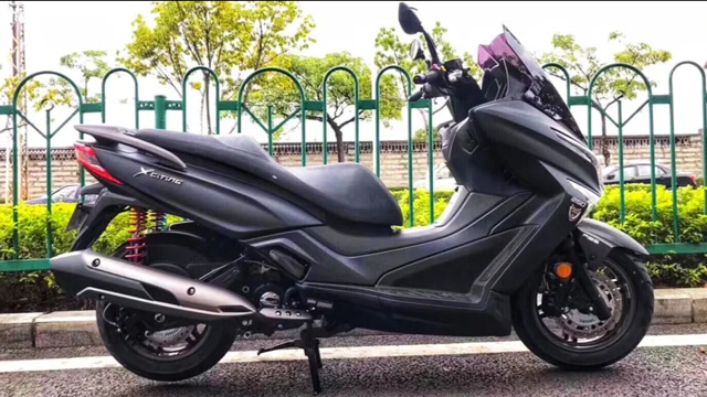 校长终于捡漏失败19年是光阳赛艇300i售价两万六为啥没收