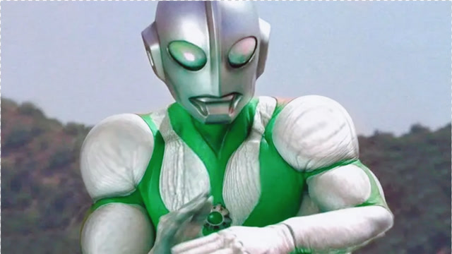 奥特曼四大种族之谜,蓝族曾经掀起叛乱,白族为什么已经灭绝了?