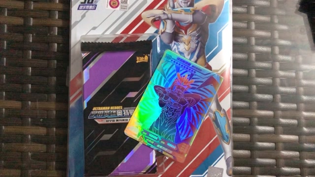 奥特曼卡片炫彩版第三弹来袭!lr卡泽塔奥特曼 德尔塔天爪