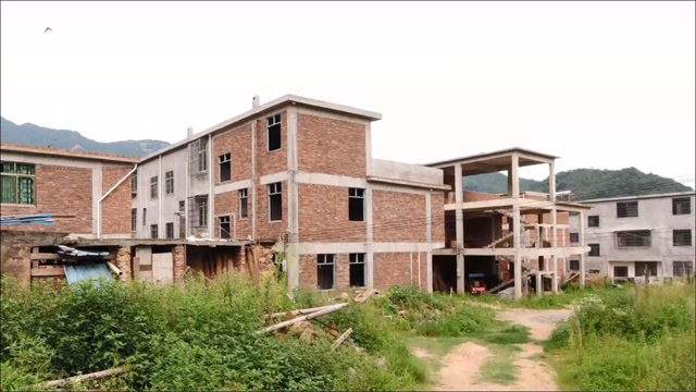 江西农村:即使贷款借钱也得建房子,建好又不住,到底是什么原因