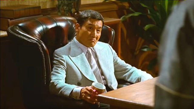 金钱帝国:潮州老大不听话,梁家辉在线耍横,旁人一个眼神都不敢多看!