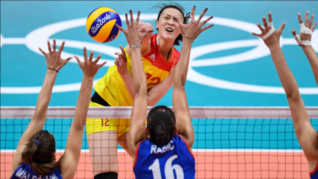 里约女排决赛,惠若琪最漂亮的一个拦网,拦得塞妹一脸绝望!