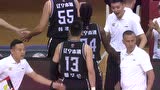 梅奥反击突破上篮 郭艾伦脱缰野马狂奔篮下上篮终结