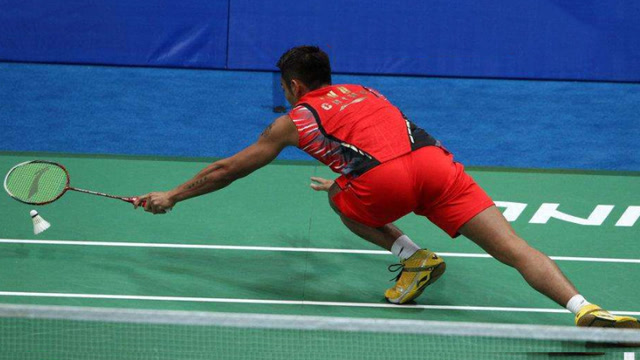 回顾林丹天秀两次经典"鱼跃救球" 现场嗨到炸裂