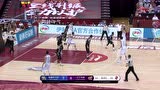梅奥眼疾手快妙手抢断引发反击 郭艾伦反击上篮电光火石轻松一条龙