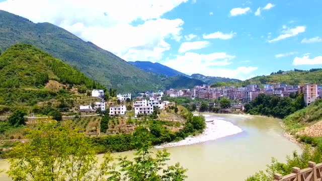 重庆市巫山县龙溪镇航拍