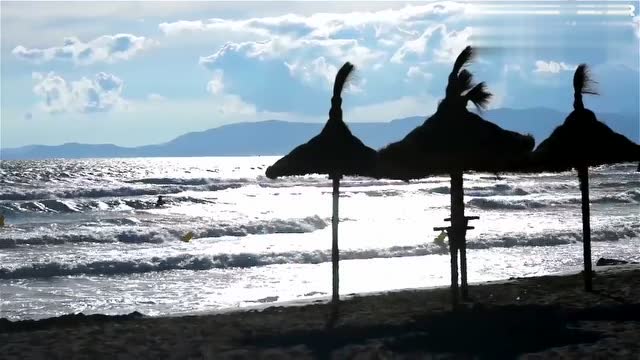 wicked wonderland mv(转自音悦台)