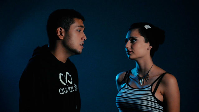 绝对深情的男女对唱,好听到流泪!听到最后仿佛想起那些爱过的人