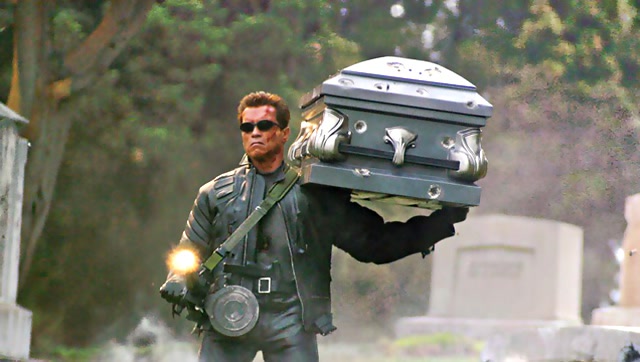4分钟看完《终结者3》,施瓦辛格扛着棺材扫射,太霸气了!