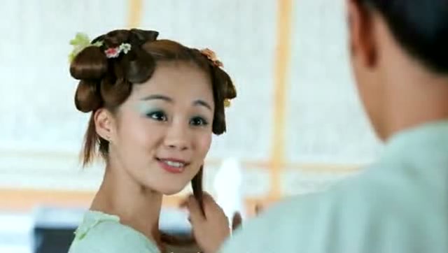 糖宝变成人以后,来寻找十一:问他我长得好看吗?