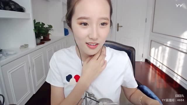 三倍流畅播放 4k超清体验  01:03   千万女王囧囧丸,携手团座回归yy