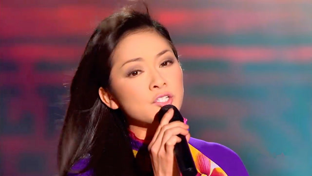 越南著名女歌星如琼,超级好听的经典歌曲《缘分》旋律非常优美