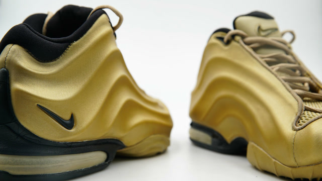 绝版nike air signature player金盔甲赏析