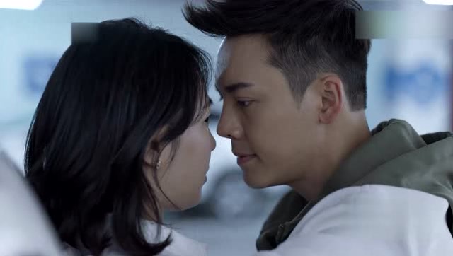 南乔这真的是犯规了啊,时樾又一次英雄救美,打戏简直帅哭