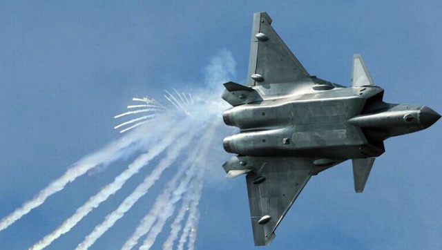 歼20又获重大突破!今后可向后发射导弹,战机不敢尾追