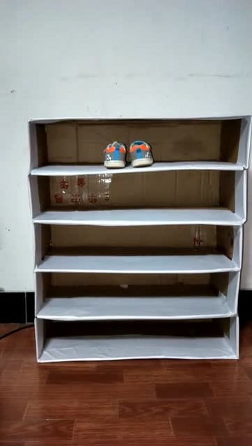 旧纸箱改造自制鞋柜图片