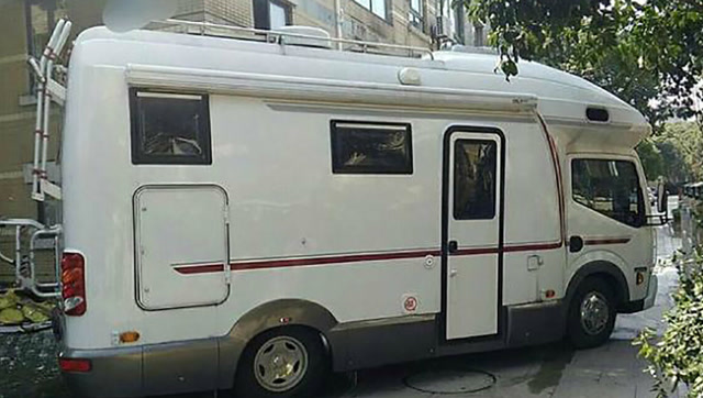 邻居花48万元买的这辆"小巴士",两个月之后才发现是一辆房车