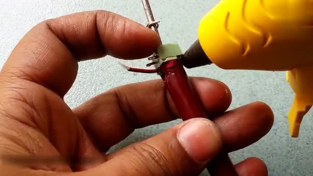 科技达人教你自制简易电烙铁,真没想到原来这么简单!