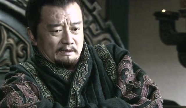 袁术做了这一决定,让他成为了三国最蠢的诸侯