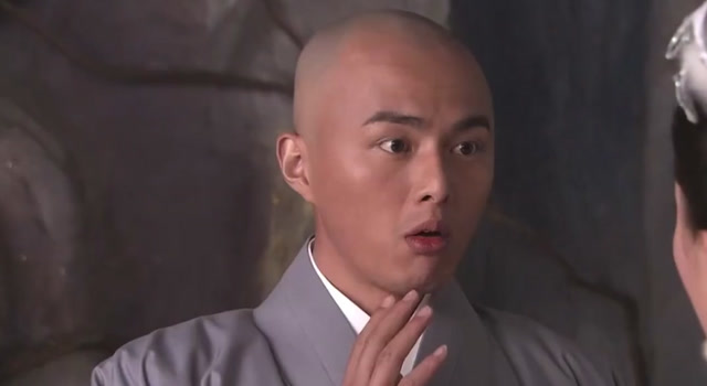 活佛济公:必清咬了章小蕙一口,结果知道她是章鱼精,俩人都吐了