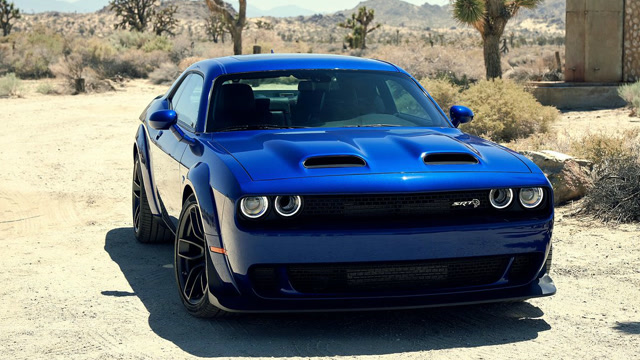 新款道奇地狱猫发布!6.2lv8,797马力,3.4秒破百!