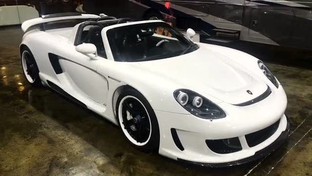 这是老款的保时捷718吗