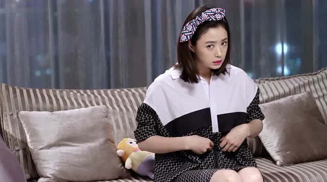 《老爸当家》蒋欣和丈夫的女儿因为宠物对呛,表情瞩目!