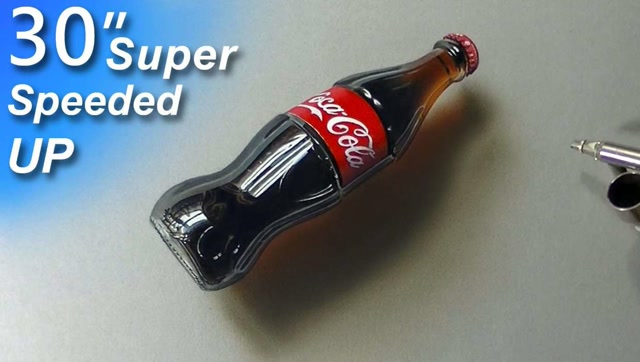 如何在纸上绘制一瓶逼真的3d可口可乐