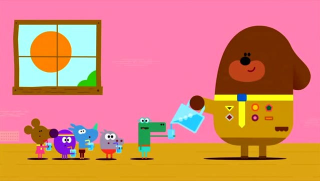 《嗨道奇第一季》阿奇给了海皮喝水,大家都非得口渴