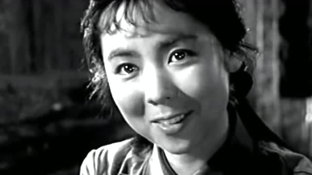 《英雄儿女》"王芳"刘尚娴近照