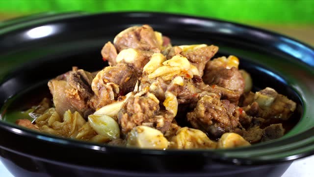 誉兴美食汇徽菜之徽州干锅炖