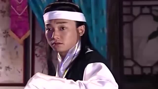 黄圣依喜剧:老爹刚过世,傅官保就去找张巧嘴亲热,被拒绝