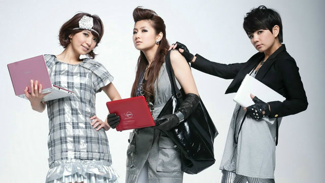 she演唱会一首《星光》,真是黑夜里一道亮丽的风景线!