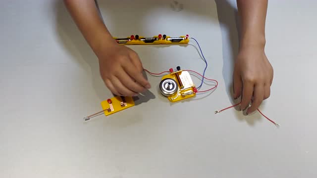 初中物理实验:探究电铃的工作