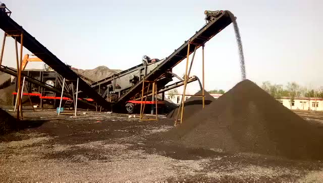 移动打石机系列设备的视频