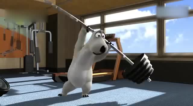 倒霉熊健身房锻炼身体看到小企鹅后开始展现自己,结果尽出洋相