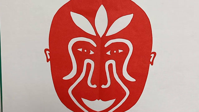 机甲战士人脸面具剪纸,民族文化剪纸视频