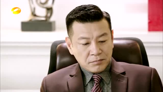 哥哥和妈妈给李云凯践行,李云凯是故意的吧